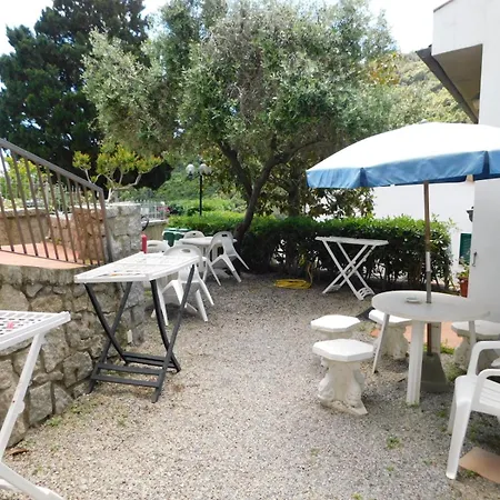 Dell'amicizia Hotel Seccheto